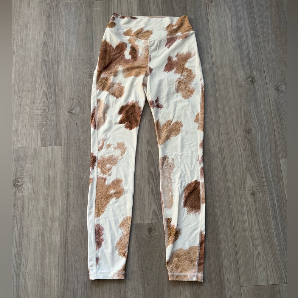 WeWoreWhat Brown and White Patterned Leggings - Picture 2 of 9